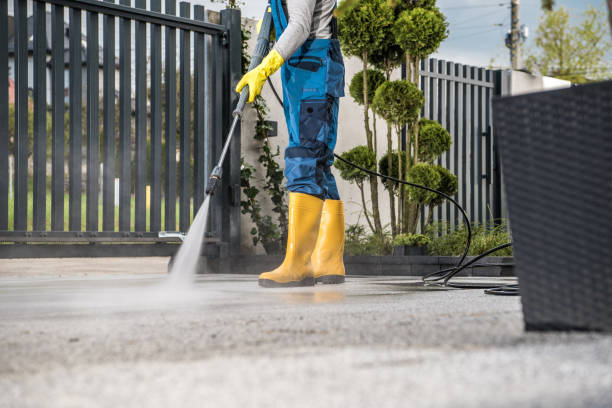 Why Choose Our Certified Pressure Washing Experts for Your Project Needs in Edna, TX?